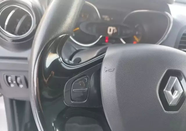 RENAULT Captur ENERGY TCe 120 EDC Luxe