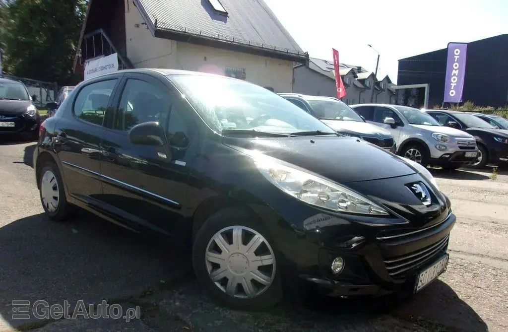 PEUGEOT 207 