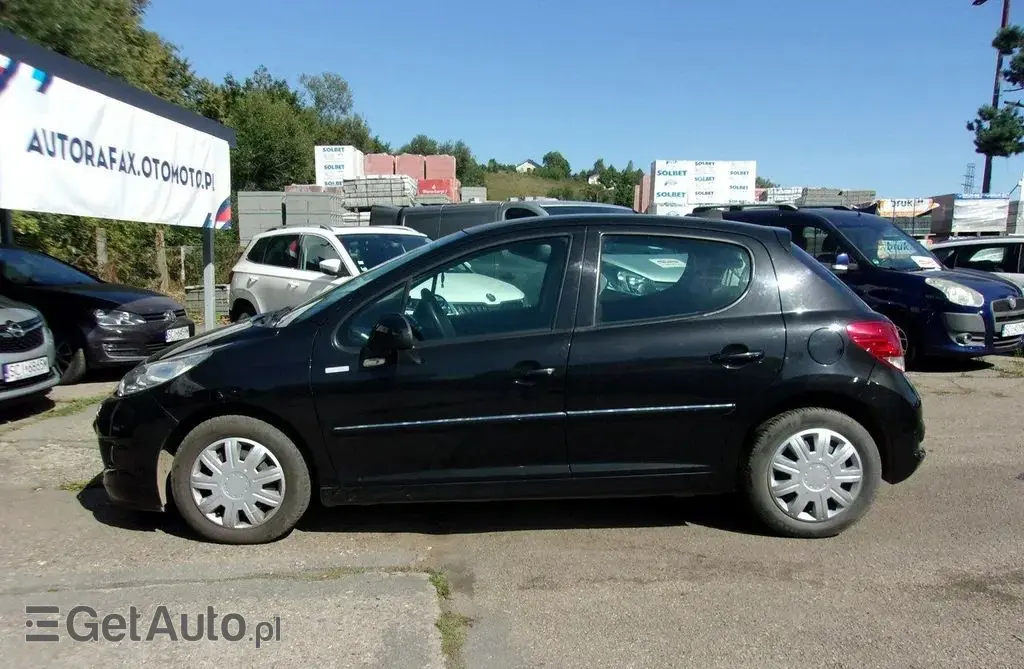 PEUGEOT 207 