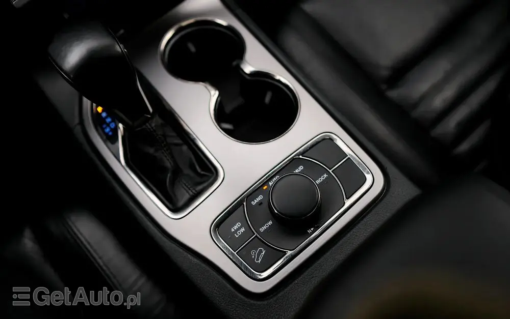 JEEP Grand Cherokee 3.6 V6 Overland Summit