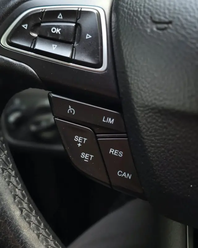 FORD Kuga 2.0 TDCi 2x4 Titanium