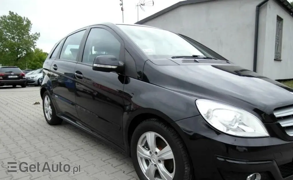 MERCEDES-BENZ Klasa B 