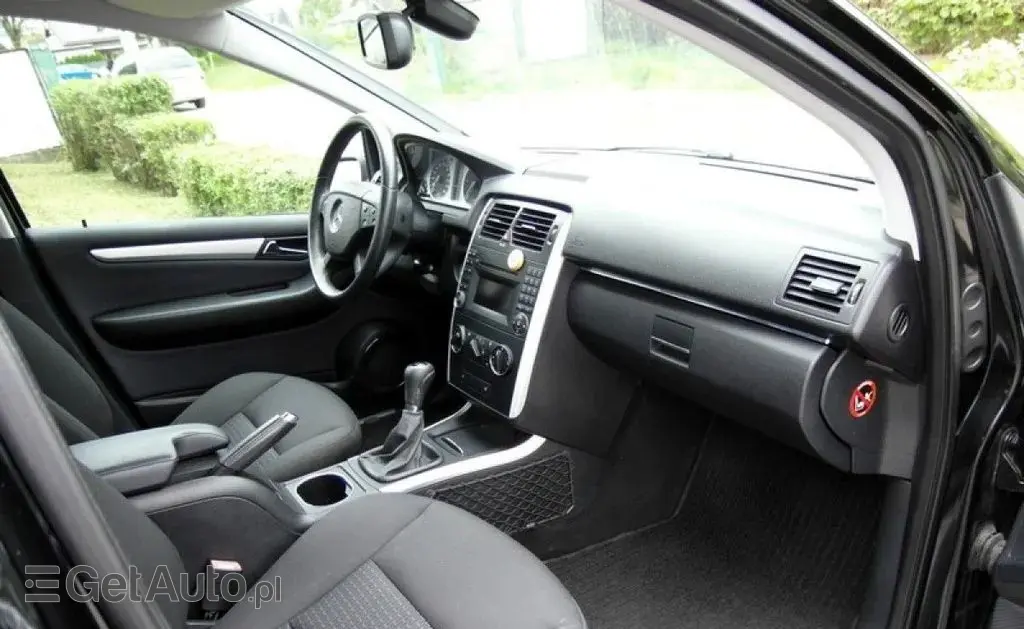 MERCEDES-BENZ Klasa B 