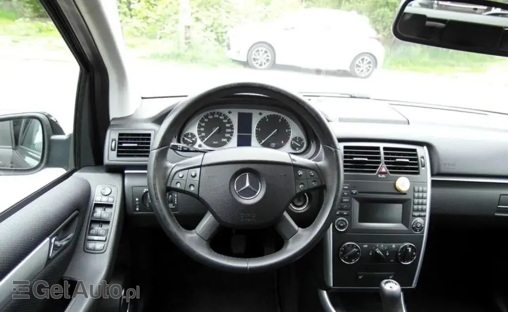 MERCEDES-BENZ Klasa B 