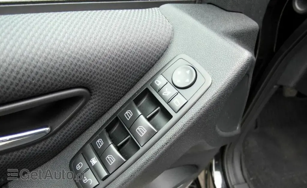 MERCEDES-BENZ Klasa B 