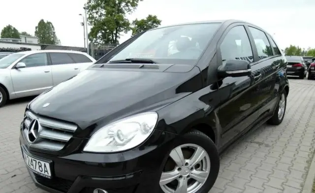 MERCEDES-BENZ Klasa B 