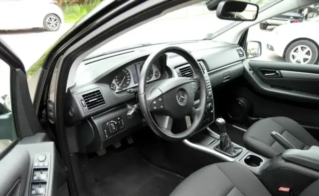 MERCEDES-BENZ Klasa B 