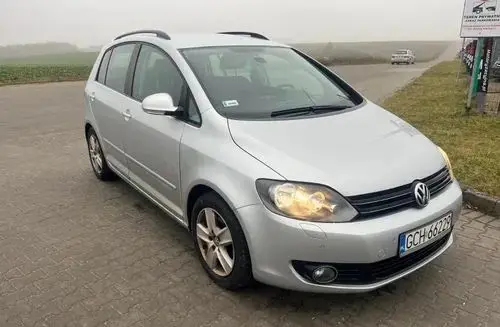 VOLKSWAGEN Golf Plus 