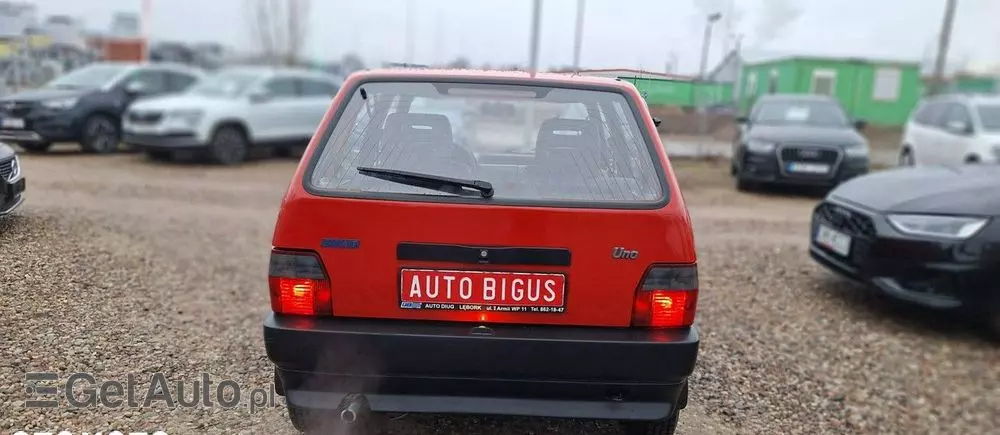 FIAT Uno 