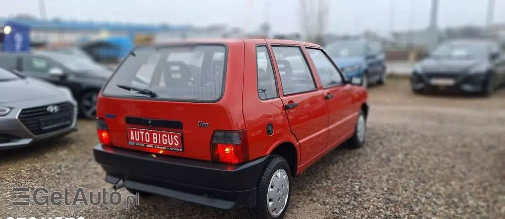 FIAT Uno 