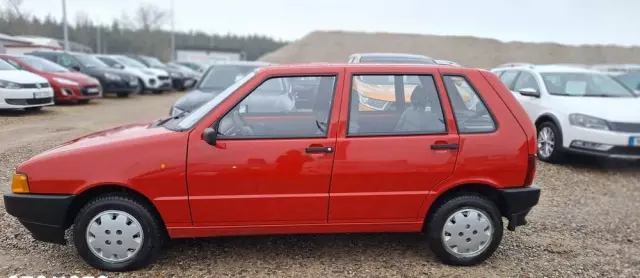 FIAT Uno 