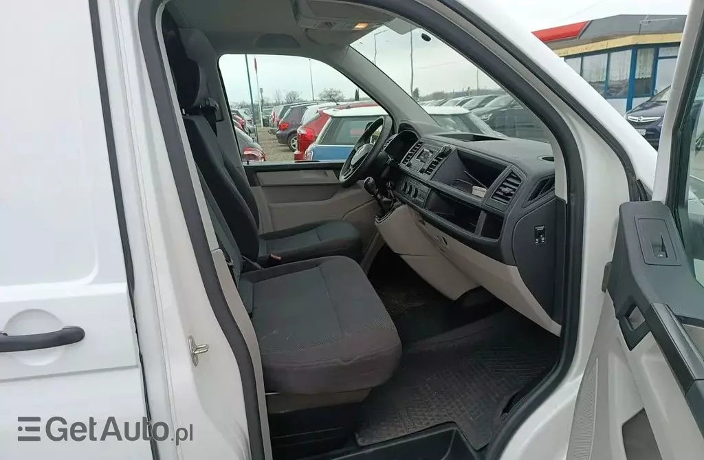 VOLKSWAGEN TRANSPORTER 