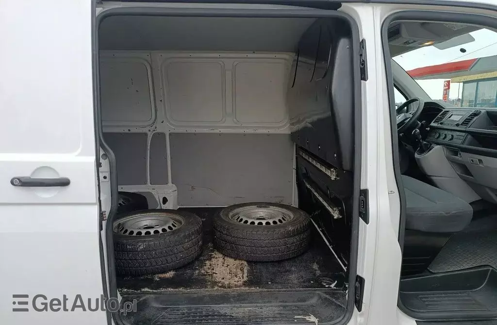 VOLKSWAGEN TRANSPORTER 