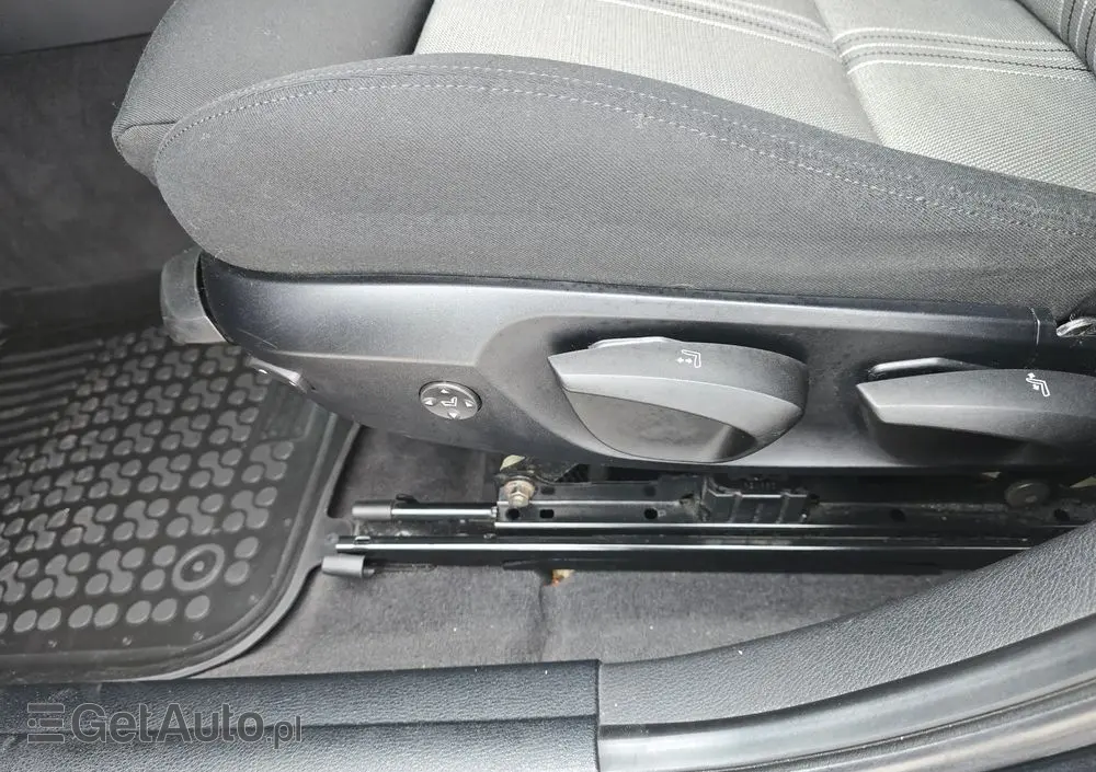 BMW X1 SDrive18d xLine