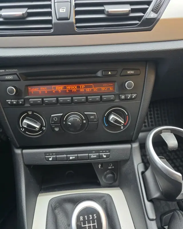 BMW X1 SDrive18d xLine