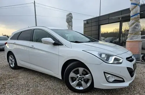 HYUNDAI I40 