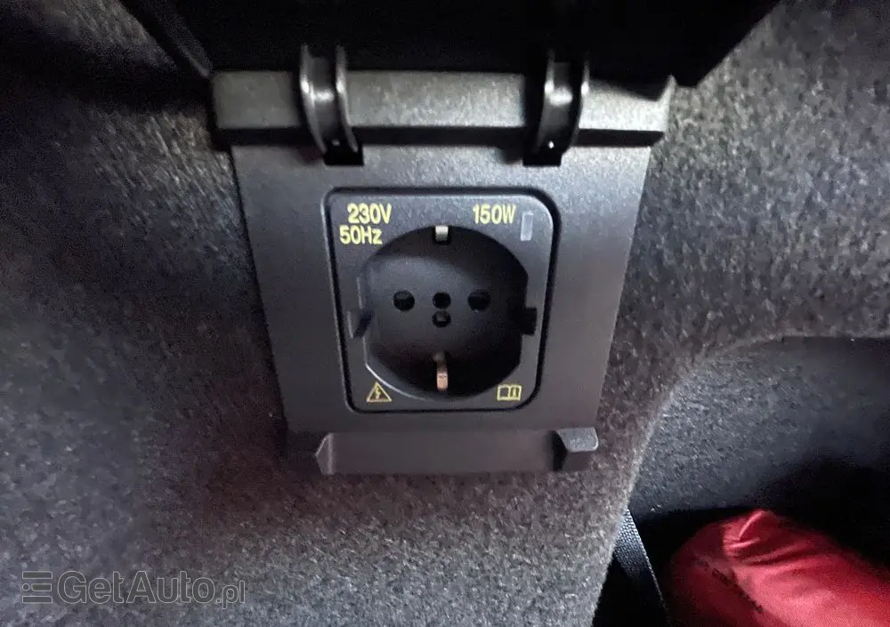 VOLKSWAGEN Passat Variant 2.0 TSI 4Mot R-Line DSG