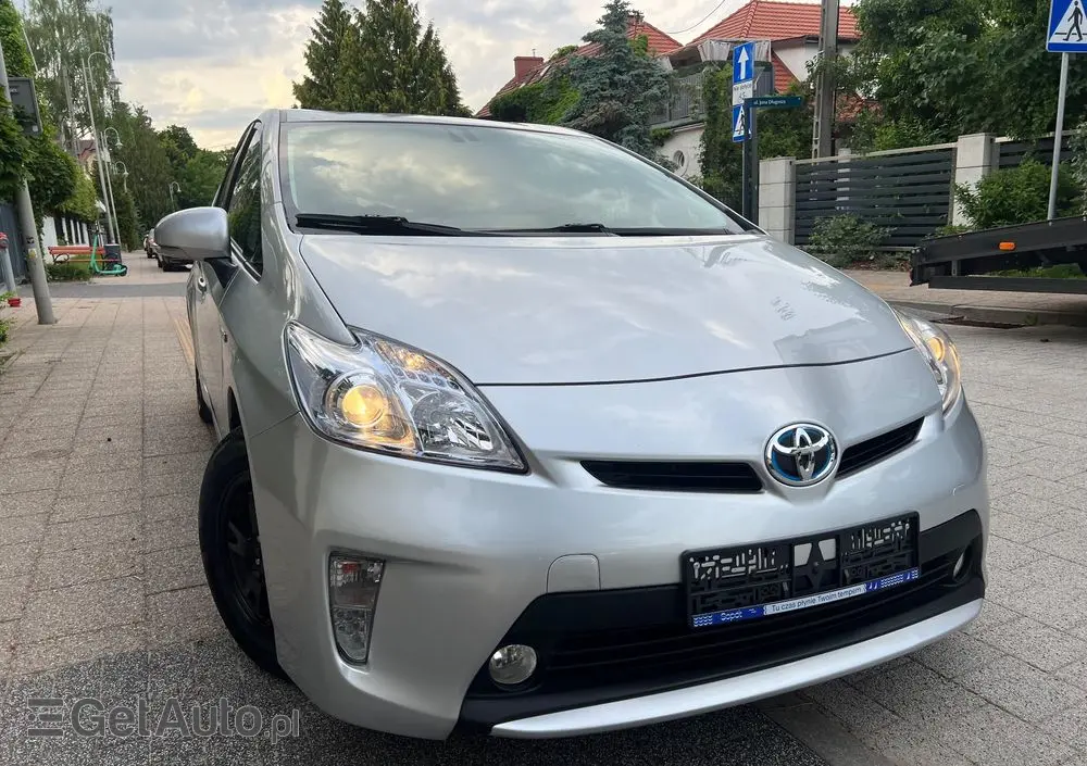 TOYOTA Prius 1.8 Hybrid Premium