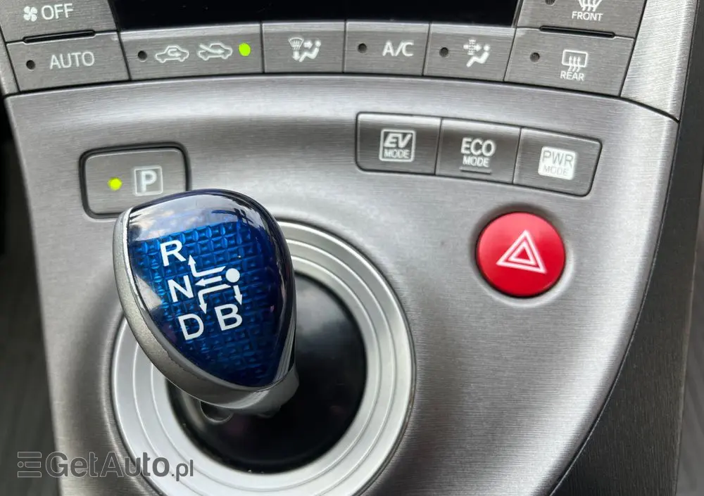 TOYOTA Prius 1.8 Hybrid Premium