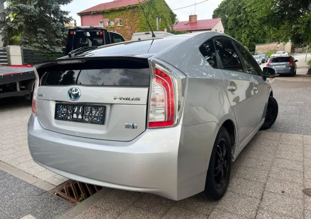 TOYOTA Prius 1.8 Hybrid Premium