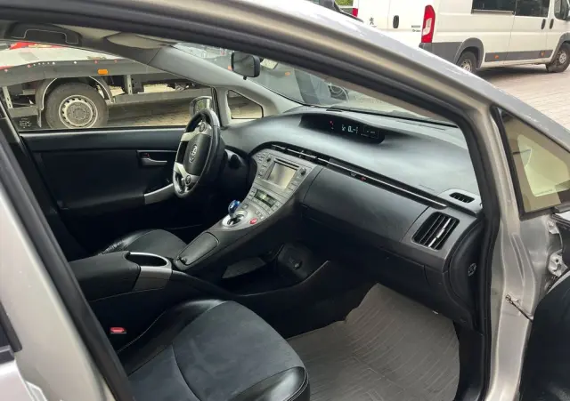 TOYOTA Prius 1.8 Hybrid Premium