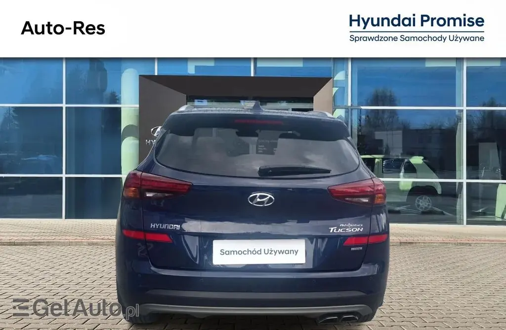 HYUNDAI Tucson 