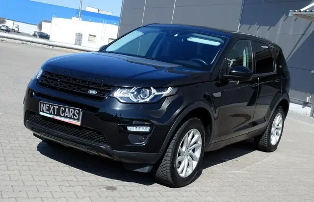 LAND ROVER Discovery 
