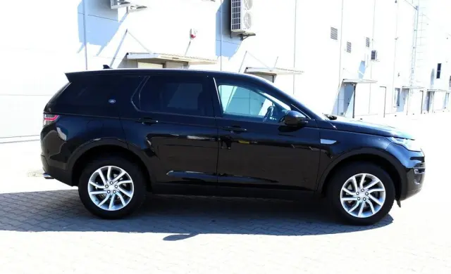 LAND ROVER Discovery 