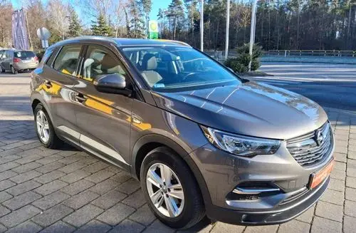 OPEL Grandland 
