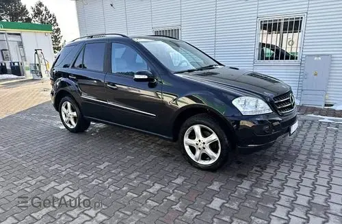 MERCEDES-BENZ ML 