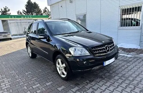 MERCEDES-BENZ ML 