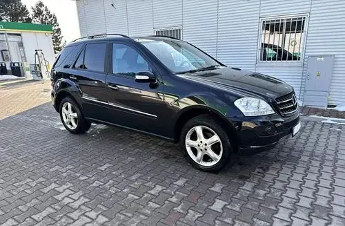 MERCEDES-BENZ ML 