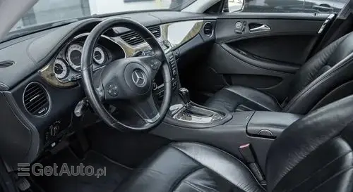 MERCEDES-BENZ CLS 