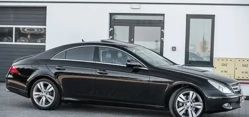MERCEDES-BENZ CLS 