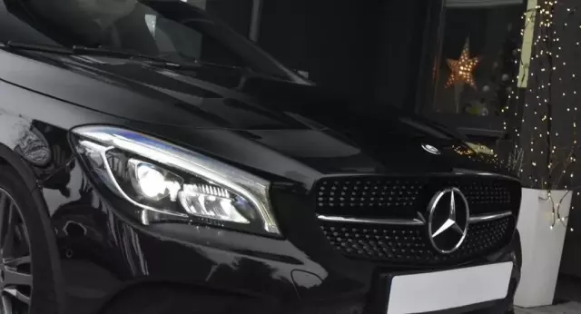 MERCEDES-BENZ Cla 