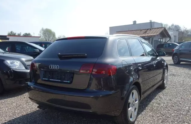 AUDI A3 