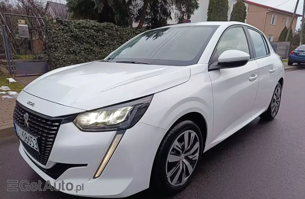 PEUGEOT 208 