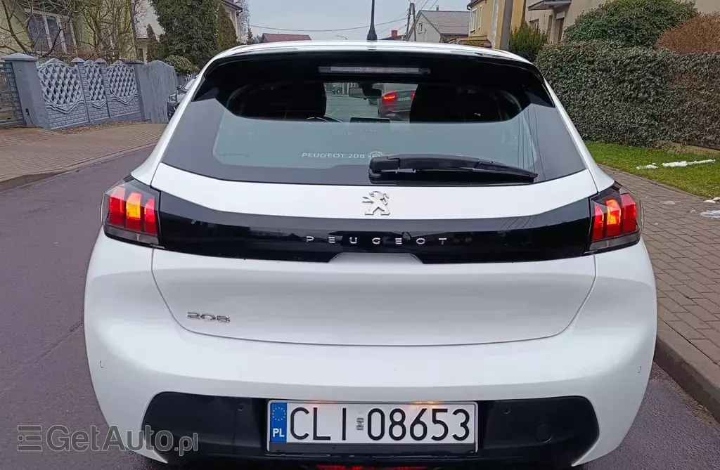 PEUGEOT 208 