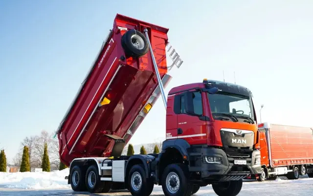 MAN TGS 41.480 / 8X8 / WYWROTKA / 21,5M3 / AUTOMAT / FABRYCZNIE NOWY / BOGATE WYPOSAŻENIE / DOSTĘPNY OD RĘKI / 2026 