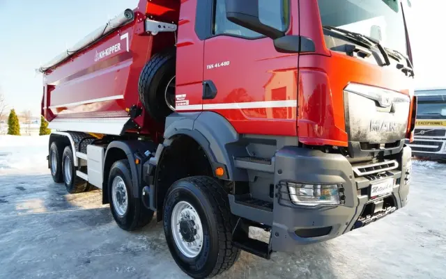 MAN TGS 41.480 / 8X8 / WYWROTKA / 21,5M3 / AUTOMAT / FABRYCZNIE NOWY / BOGATE WYPOSAŻENIE / DOSTĘPNY OD RĘKI / 2026 