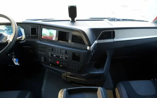 MAN TGS 41.480 / 8X8 / WYWROTKA / 21,5M3 / AUTOMAT / FABRYCZNIE NOWY / BOGATE WYPOSAŻENIE / DOSTĘPNY OD RĘKI / 2026 