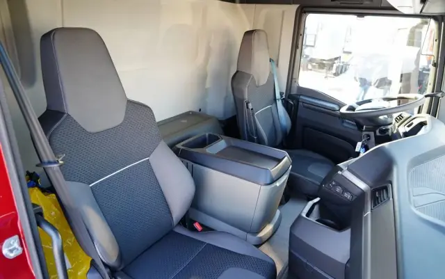 MAN TGS 41.480 / 8X8 / WYWROTKA / 21,5M3 / AUTOMAT / FABRYCZNIE NOWY / BOGATE WYPOSAŻENIE / DOSTĘPNY OD RĘKI / 2026 