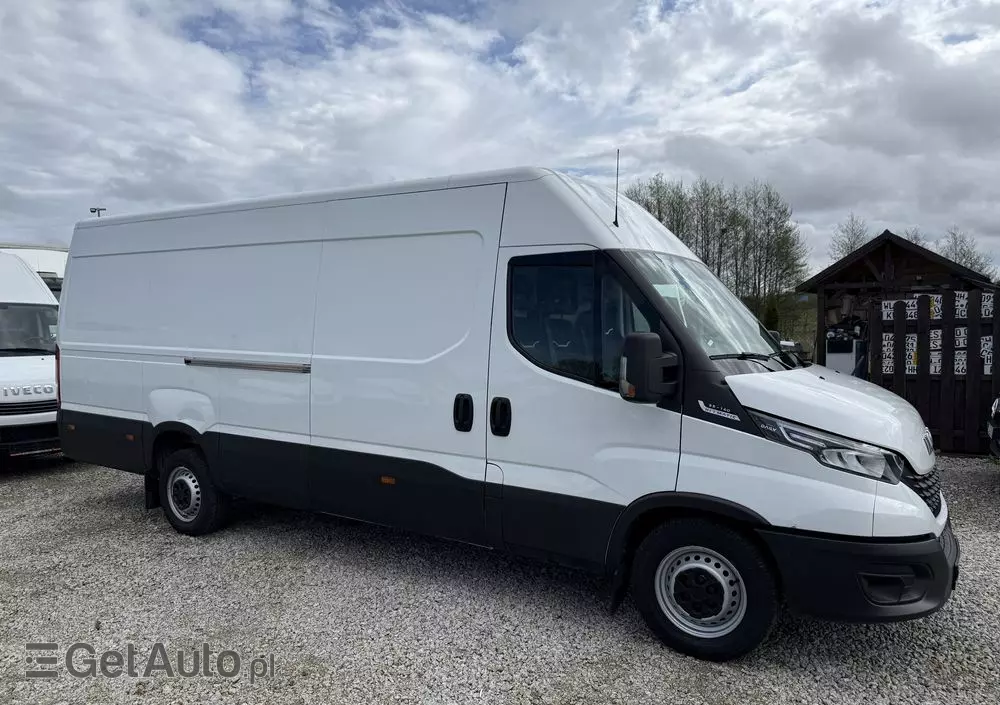 IVECO 2021/Daily 35-140 A8V/MAXI/ Automat Hi-Matic/full LED reflektory/Klima/PDC/tempomat/fotel comfort 