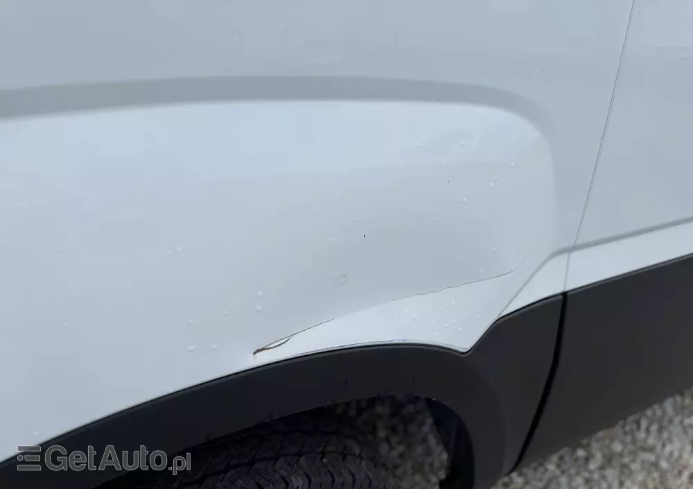 IVECO 2021/Daily 35-140 A8V/MAXI/ Automat Hi-Matic/full LED reflektory/Klima/PDC/tempomat/fotel comfort 