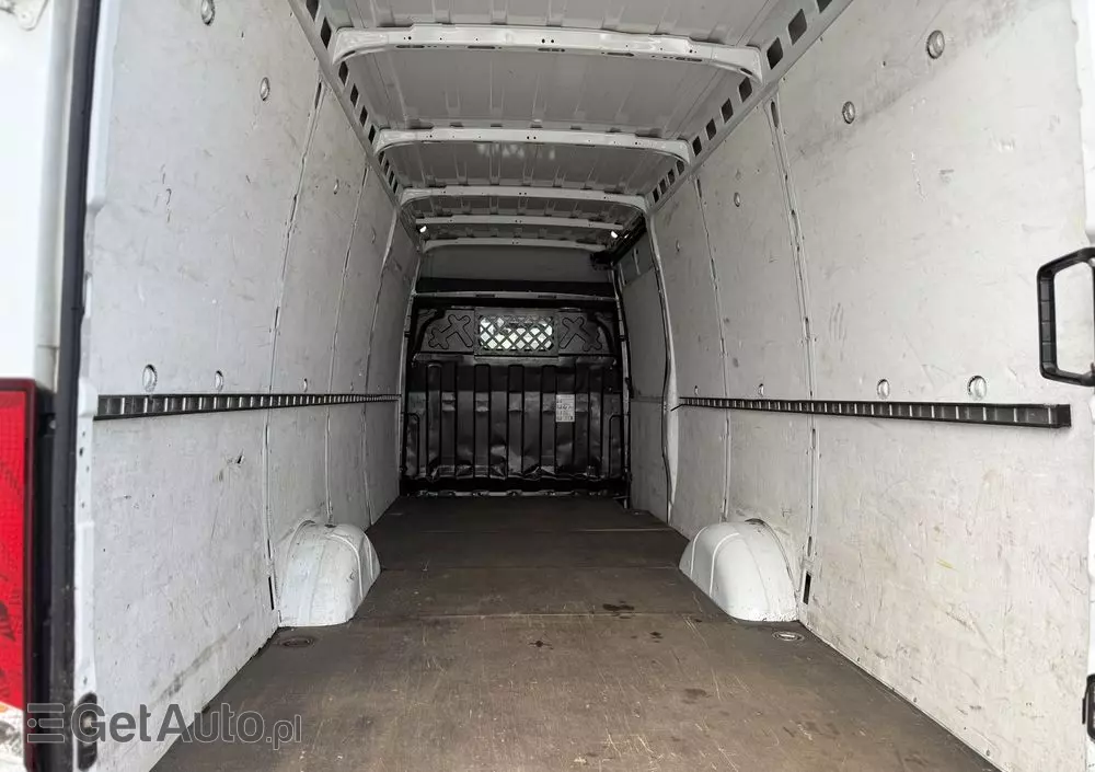 IVECO 2021/Daily 35-140 A8V/MAXI/ Automat Hi-Matic/full LED reflektory/Klima/PDC/tempomat/fotel comfort 