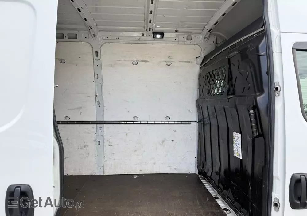 IVECO 2021/Daily 35-140 A8V/MAXI/ Automat Hi-Matic/full LED reflektory/Klima/PDC/tempomat/fotel comfort 