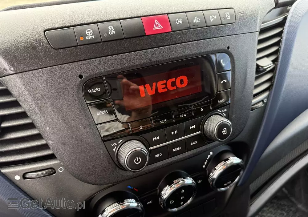 IVECO 2021/Daily 35-140 A8V/MAXI/ Automat Hi-Matic/full LED reflektory/Klima/PDC/tempomat/fotel comfort 