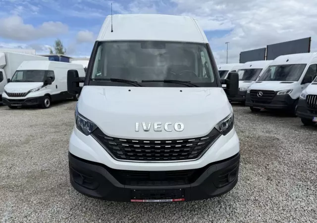 IVECO 2021/Daily 35-140 A8V/MAXI/ Automat Hi-Matic/full LED reflektory/Klima/PDC/tempomat/fotel comfort 