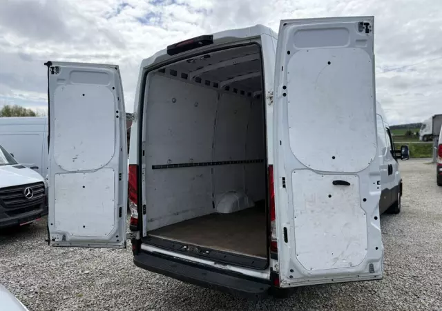 IVECO 2021/Daily 35-140 A8V/MAXI/ Automat Hi-Matic/full LED reflektory/Klima/PDC/tempomat/fotel comfort 