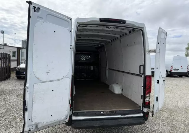 IVECO 2021/Daily 35-140 A8V/MAXI/ Automat Hi-Matic/full LED reflektory/Klima/PDC/tempomat/fotel comfort 